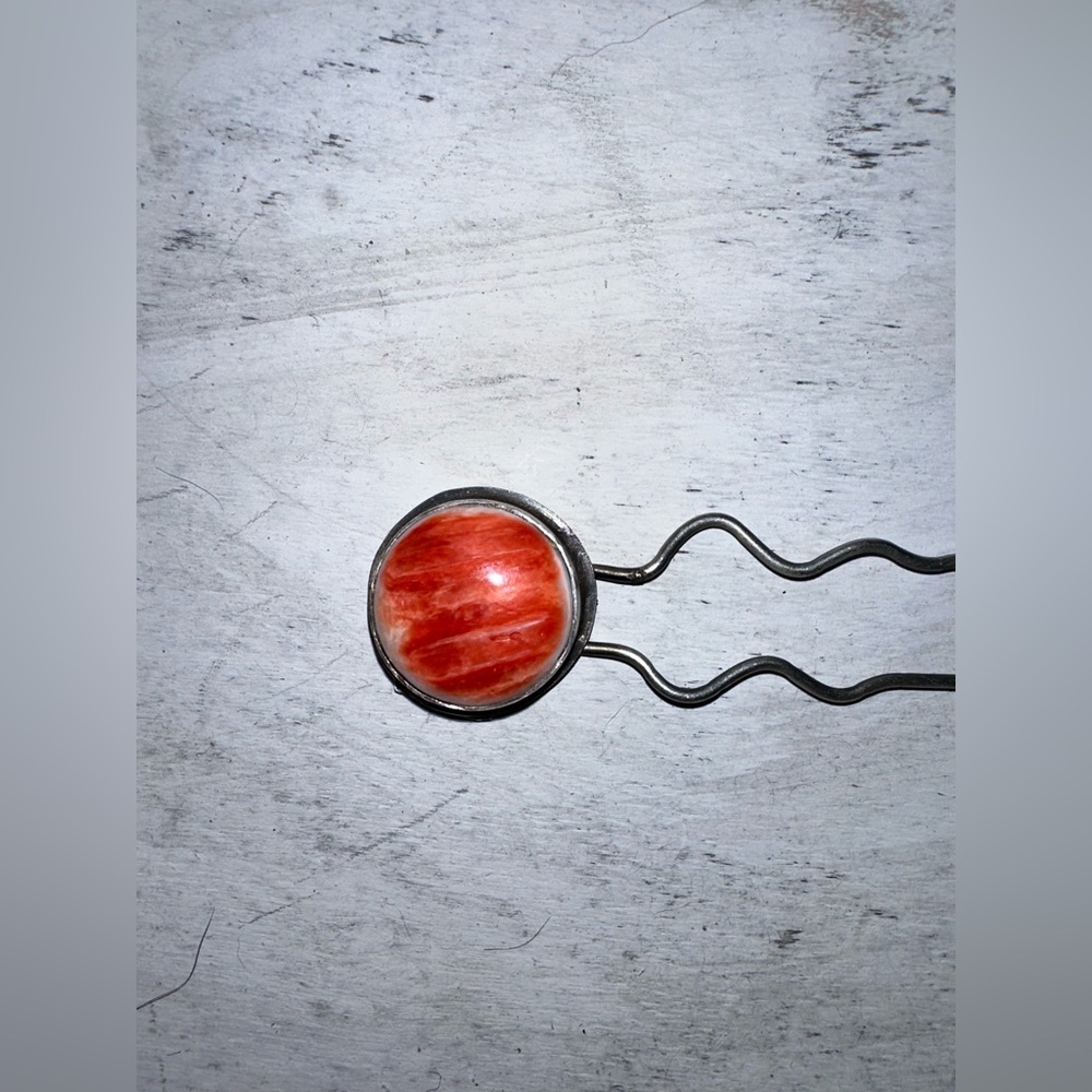 Native Spiny Oyster  Hair Pin